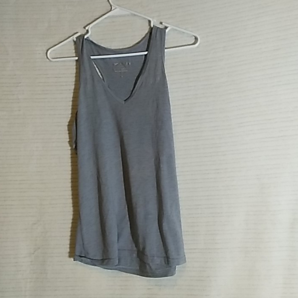 Grey tank top